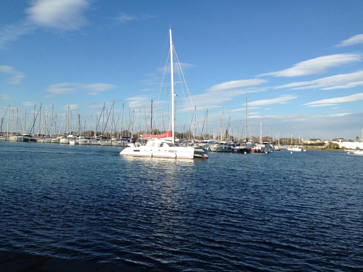 Studio - Les Pieds Dans L'Eau Agreable En Toutes Saisons 4 Couchages - Climatisation - Parking Prive - Piscine Sur Mer - Vue Magnifique Et Rare - Situation Optimum - Les Argonautes - Ile Des Pecheurs - Cap D'Agde Eksteriør bilde