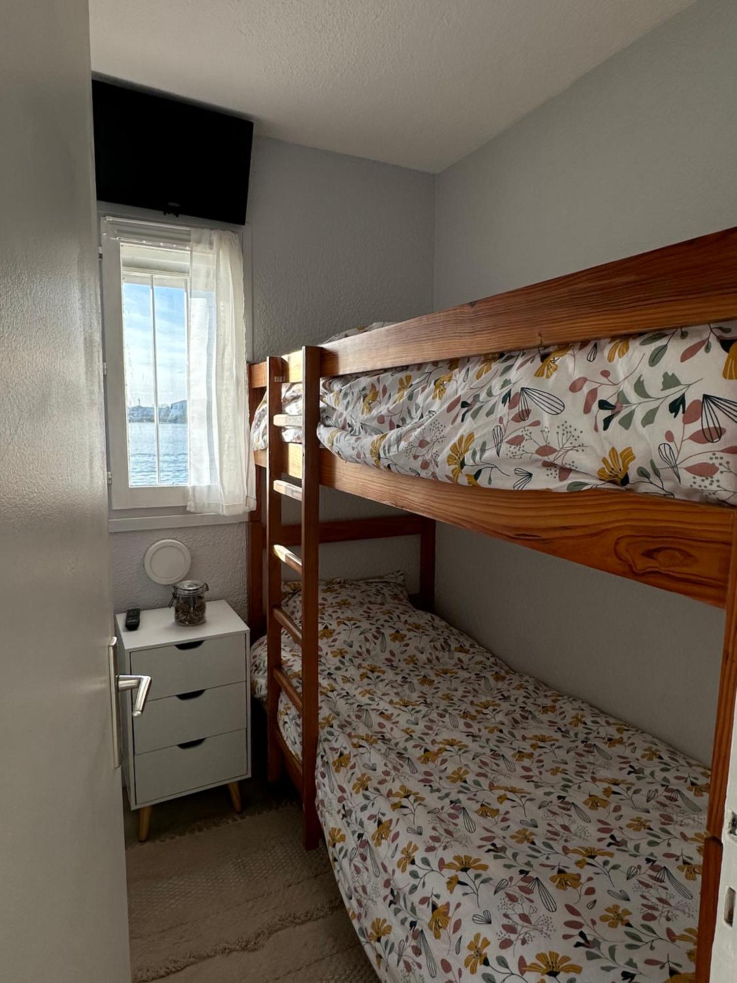 Studio - Les Pieds Dans L'Eau Agreable En Toutes Saisons 4 Couchages - Climatisation - Parking Prive - Piscine Sur Mer - Vue Magnifique Et Rare - Situation Optimum - Les Argonautes - Ile Des Pecheurs - Cap D'Agde Eksteriør bilde