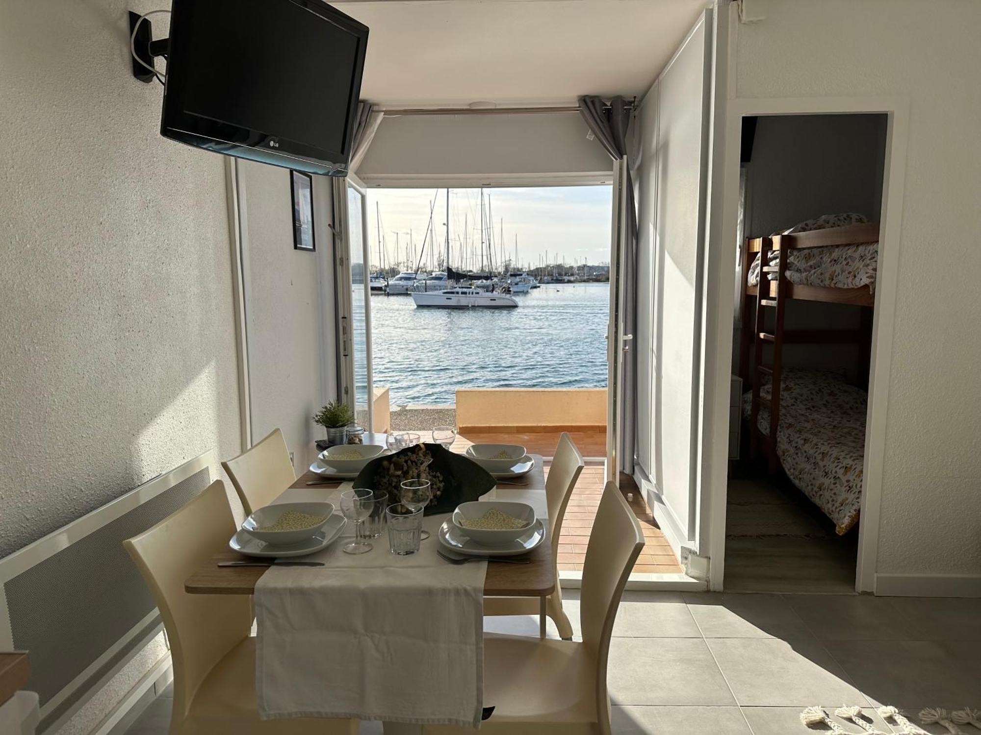 Studio - Les Pieds Dans L'Eau Agreable En Toutes Saisons 4 Couchages - Climatisation - Parking Prive - Piscine Sur Mer - Vue Magnifique Et Rare - Situation Optimum - Les Argonautes - Ile Des Pecheurs - Cap D'Agde Eksteriør bilde