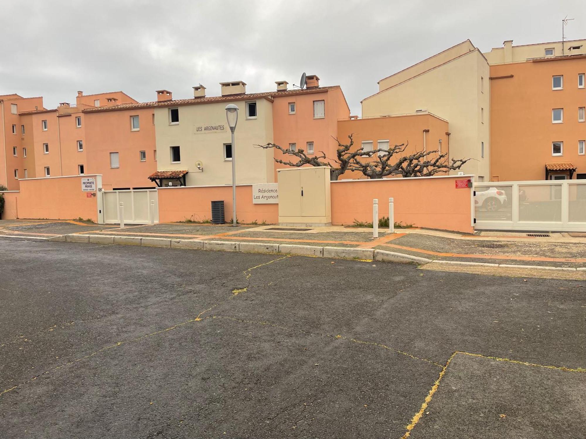Studio - Les Pieds Dans L'Eau Agreable En Toutes Saisons 4 Couchages - Climatisation - Parking Prive - Piscine Sur Mer - Vue Magnifique Et Rare - Situation Optimum - Les Argonautes - Ile Des Pecheurs - Cap D'Agde Eksteriør bilde